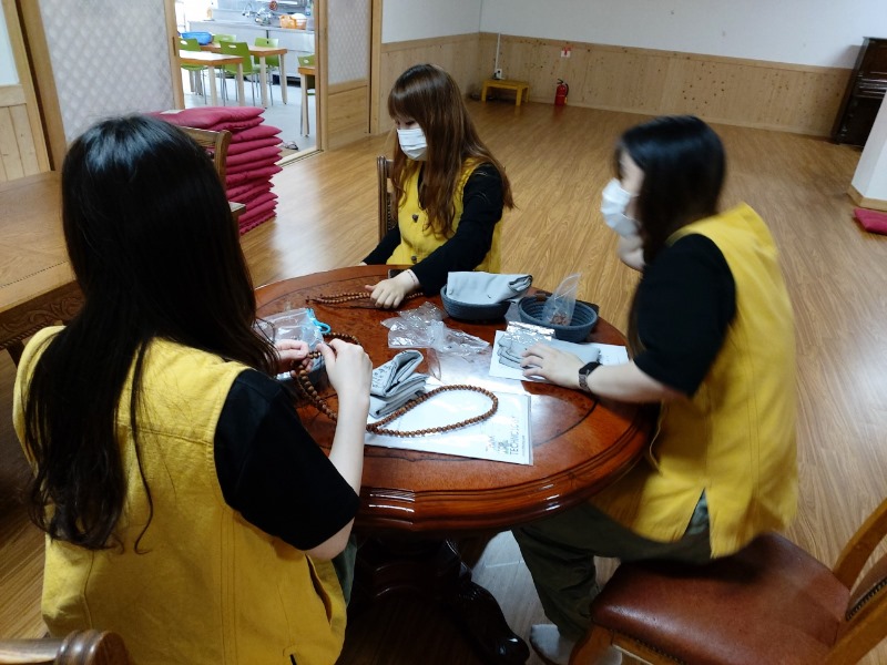 108염주 마무리.jpg