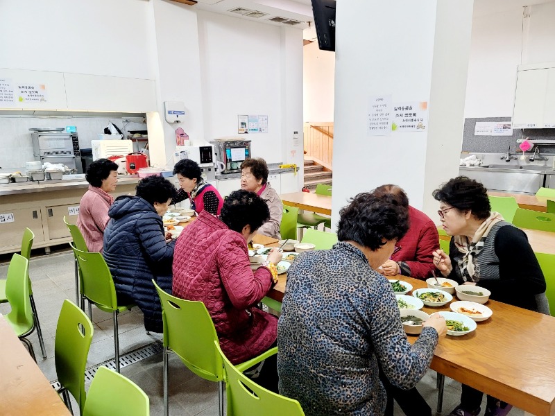 KakaoTalk_20230412_145745021_08.jpg