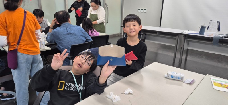 KakaoTalk_20241113_160730012_03.jpg