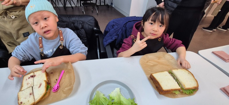 KakaoTalk_20250220_122740083_15.jpg