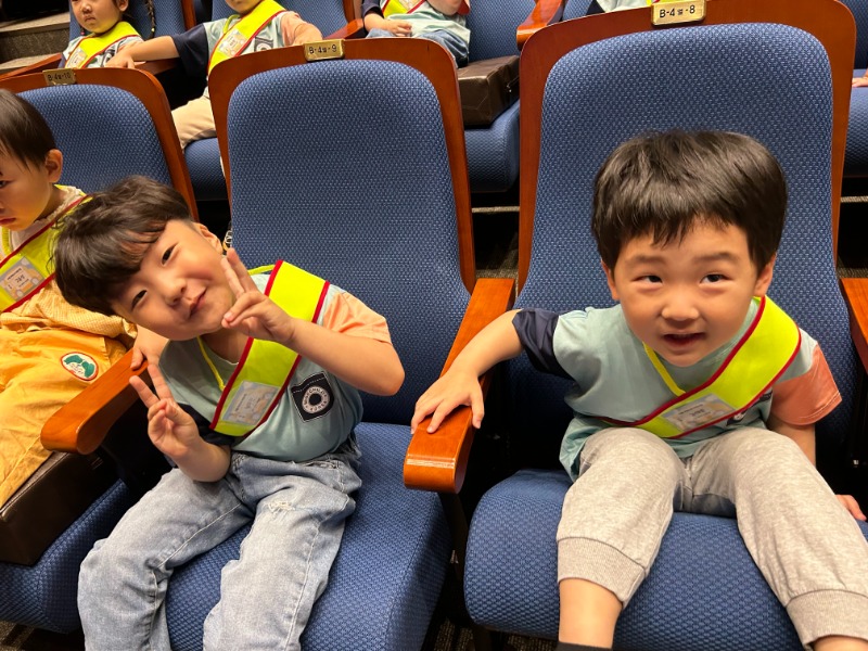 KakaoTalk_20250530_175714019_05.jpg
