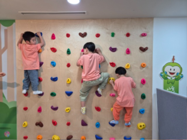 KakaoTalk_20250602_135524665_08.jpg