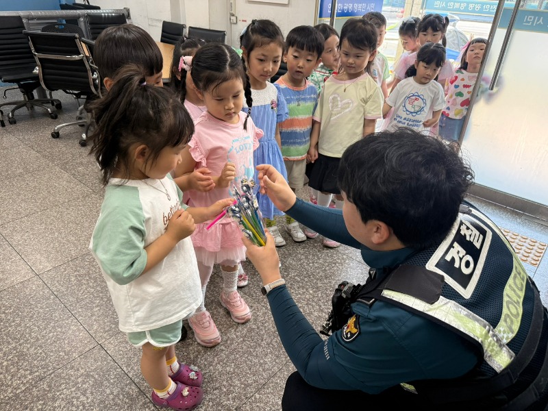 KakaoTalk_20250611_135221745_05.jpg