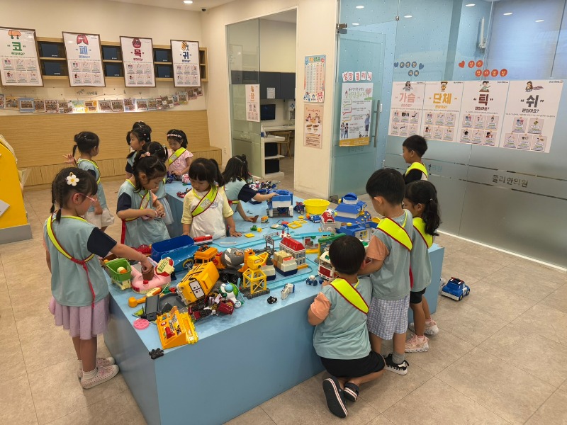 KakaoTalk_20250819_170739854_05.jpg