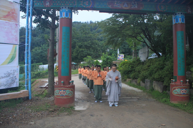 small_21삼보일배.JPG